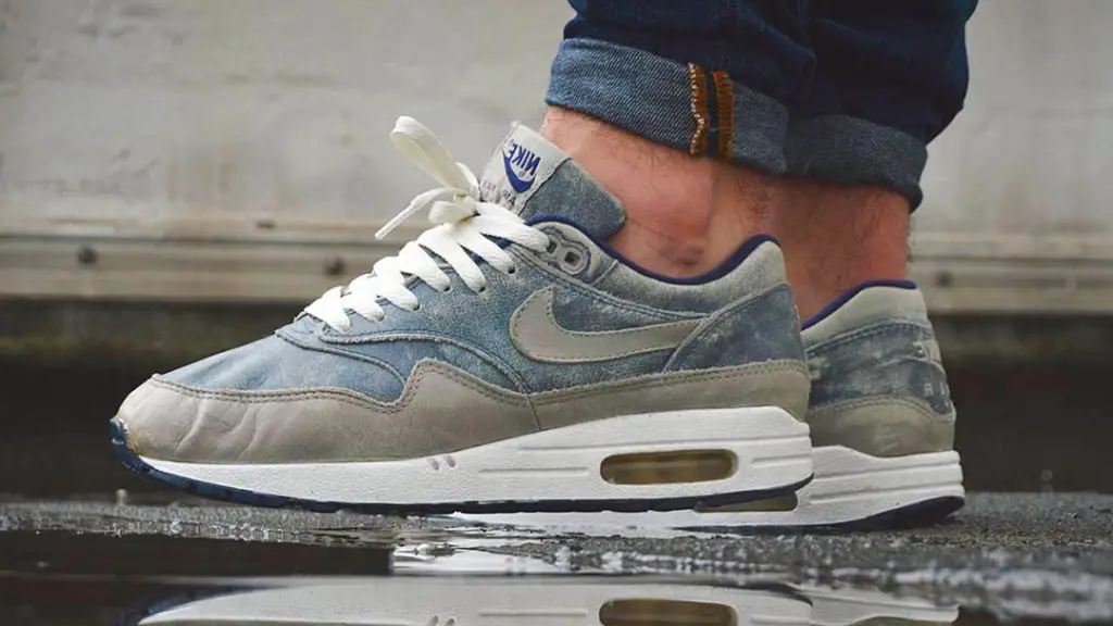 How to Clean Nike Air Max